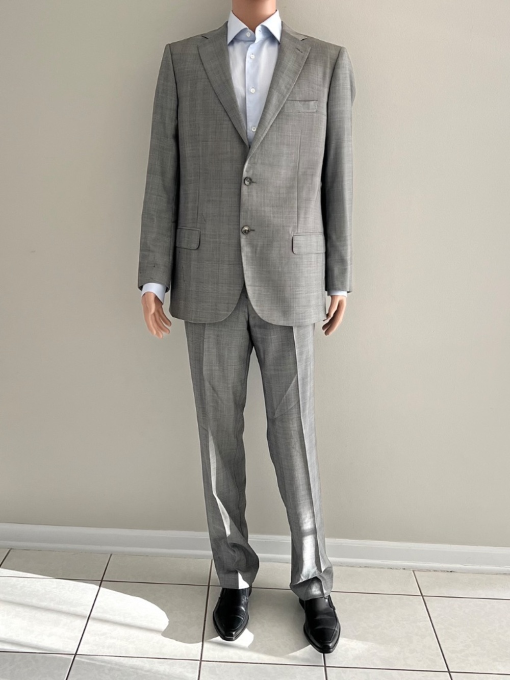 Gianfranco Ferré Men’s Light GrayGlen Check Wool Suit, Size 52 IT